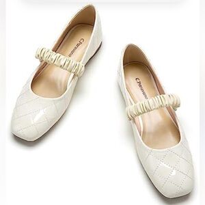 NEW C . Paracano  Cream Quilted patent leather Women's Shoes flat size 38 or 7.5
